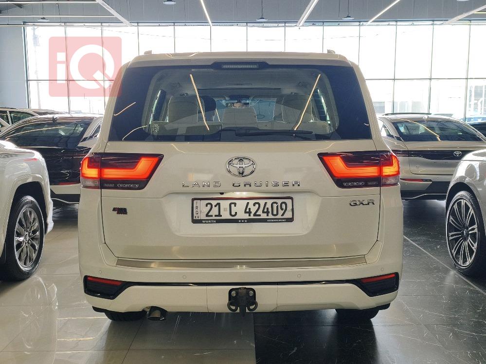 تويوتا لاندكروزر